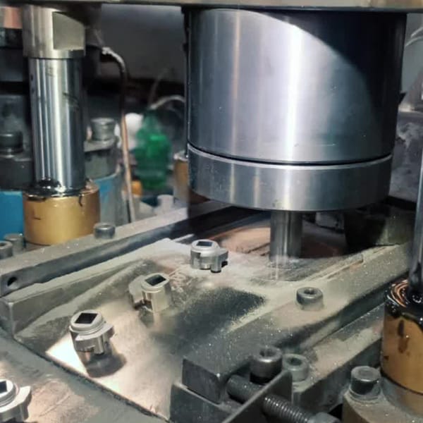 Metal forming powder metallurgy Metal forming powder metallurgy