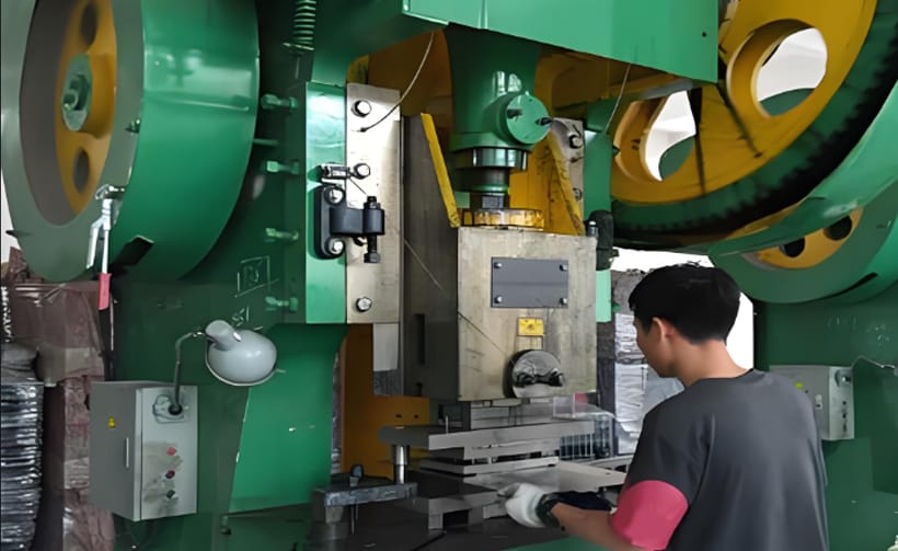 metal stamping fabricator Metal Stamping