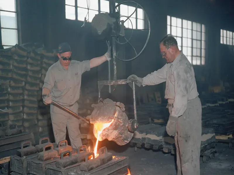 Advantages and disadvantages of sand casting